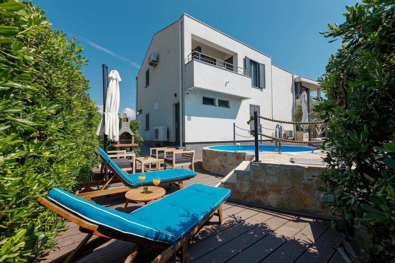 Malo Ferienvilla Privlaka, Pool, Boje, Wi-Fi, Wallbox Privlaka  Eksteriør billede